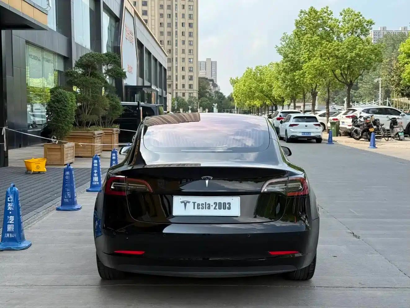 Imported 2019 Model 3 Long Range Rear-Wheel Drive — миниатюра 5