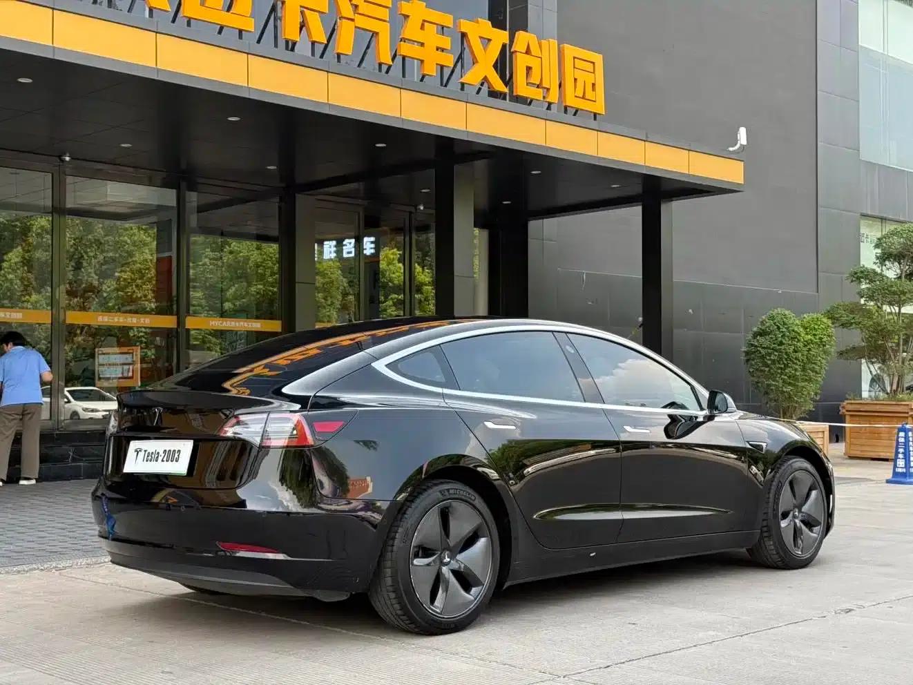Imported 2019 Model 3 Long Range Rear-Wheel Drive — миниатюра 6