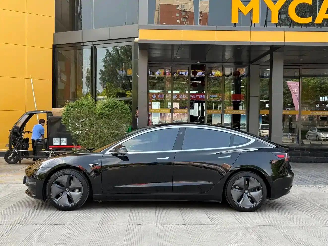 Imported 2019 Model 3 Long Range Rear-Wheel Drive — миниатюра 7