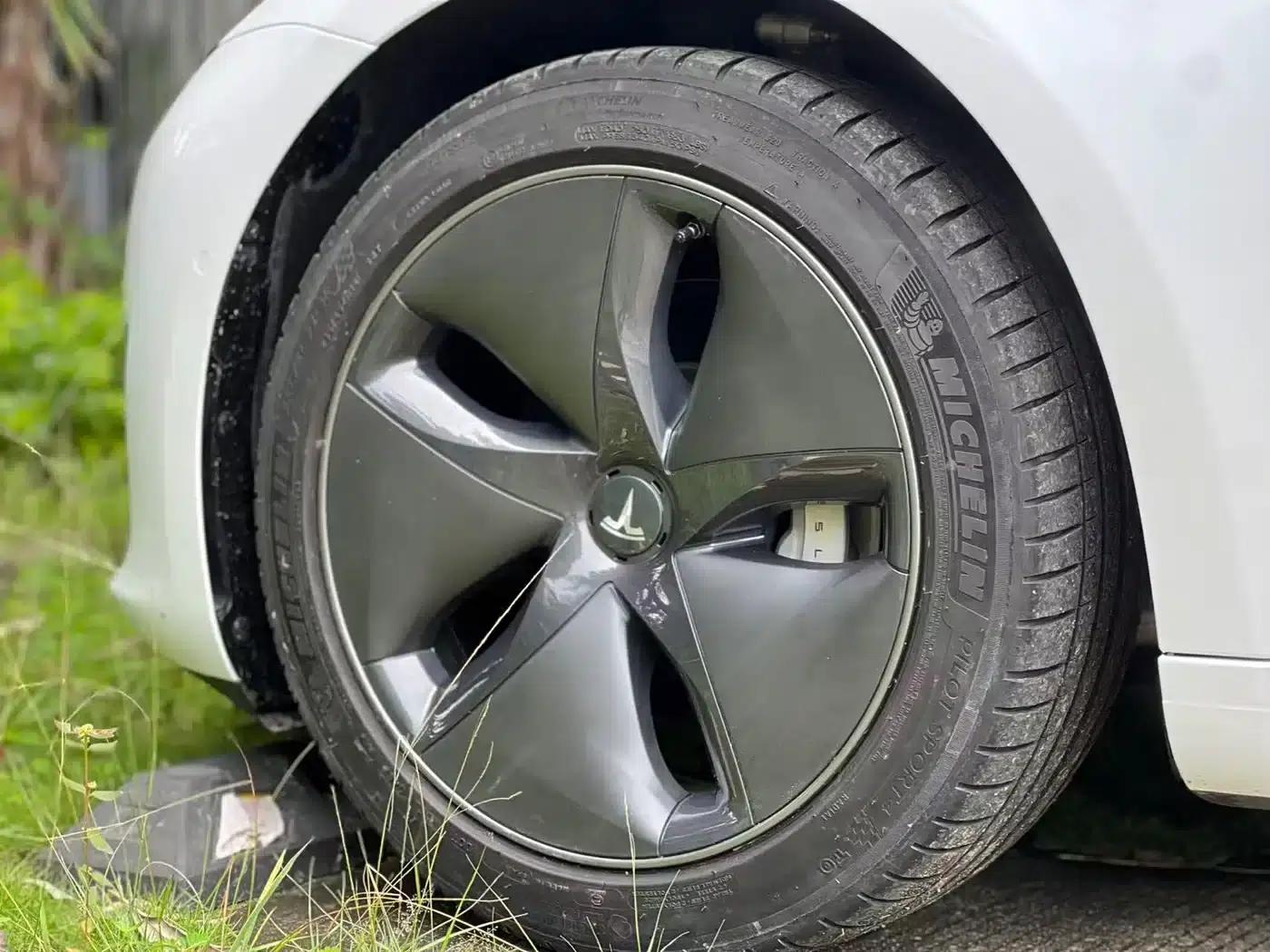 Imported 2019 Model 3 Standard Range Rear-Wheel Drive Upgrade — миниатюра 15