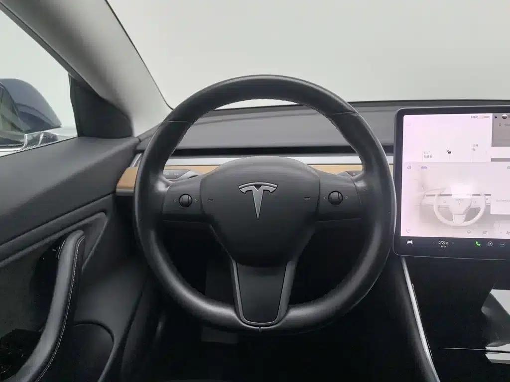 Imported 2019 Model 3 Long Range All-Wheel Drive — миниатюра 11