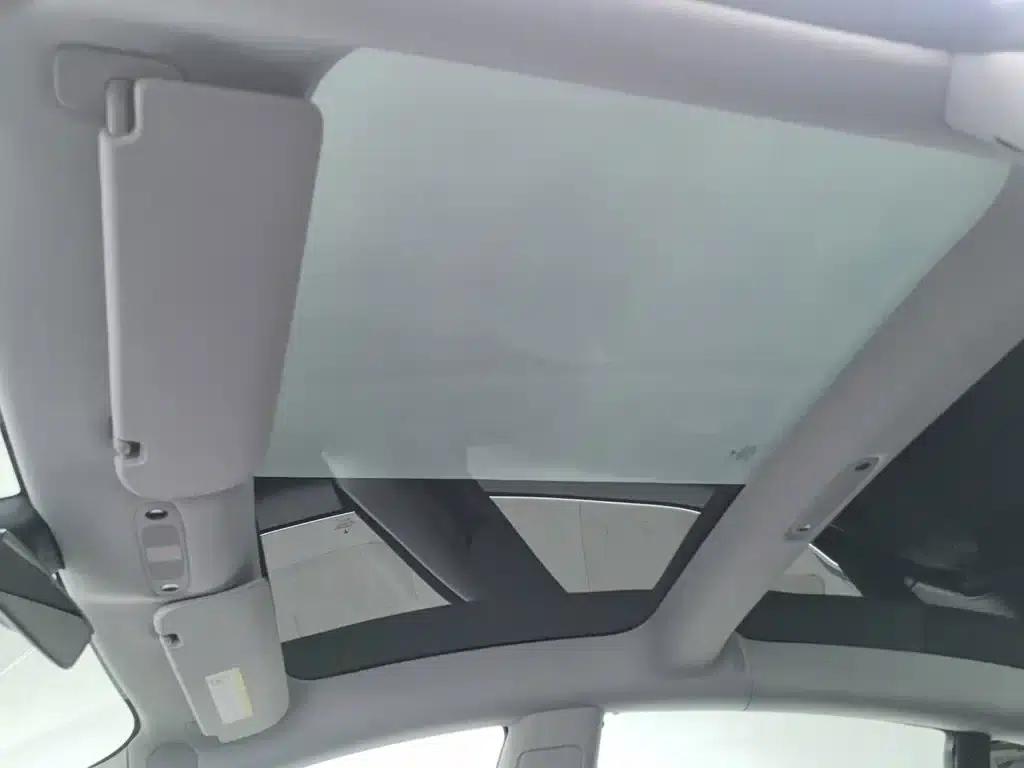 Imported 2019 Model 3 Long Range All-Wheel Drive — миниатюра 14