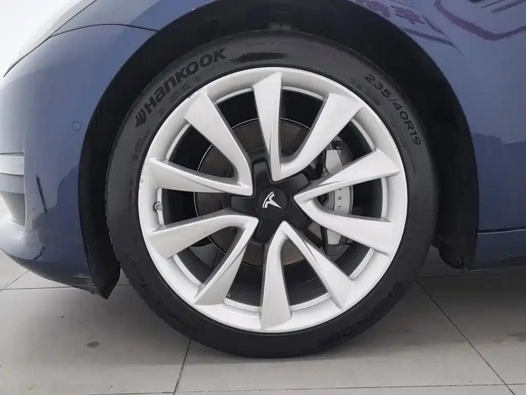 Imported 2019 Model 3 Long Range All-Wheel Drive — миниатюра 17