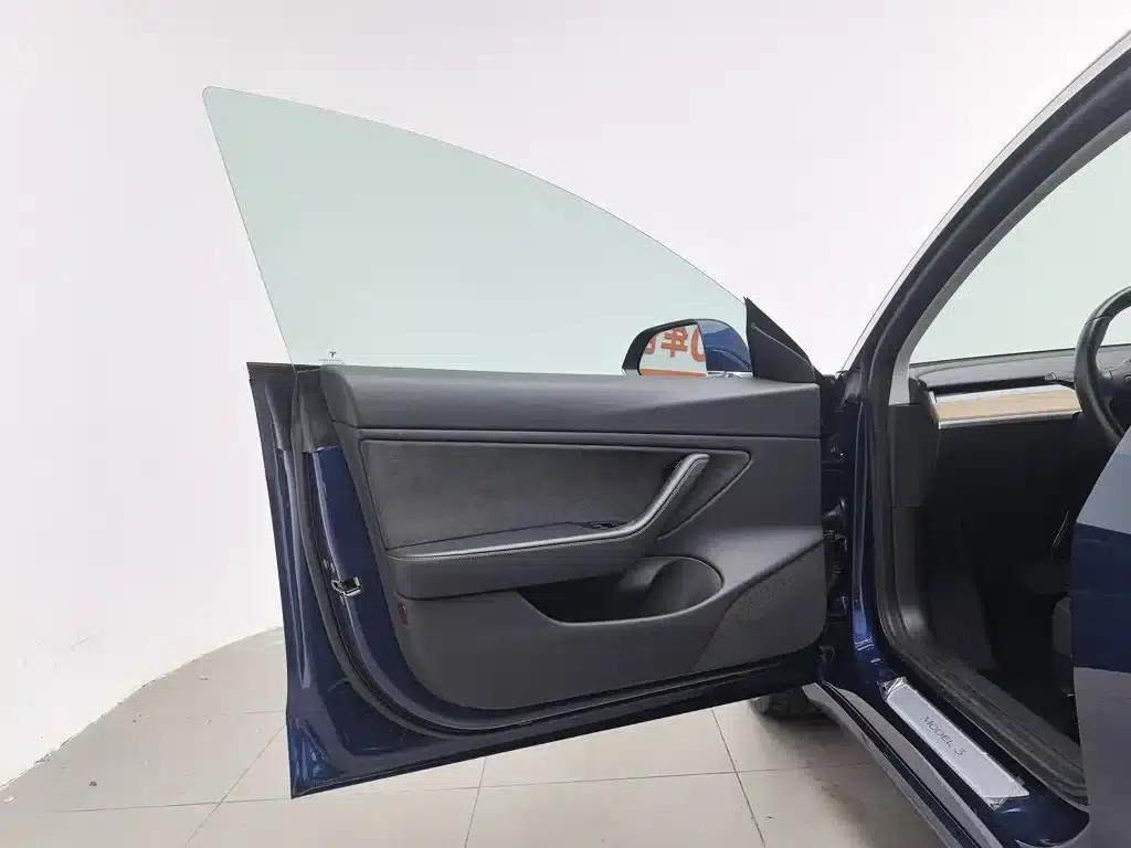 Imported 2019 Model 3 Long Range All-Wheel Drive — миниатюра 8