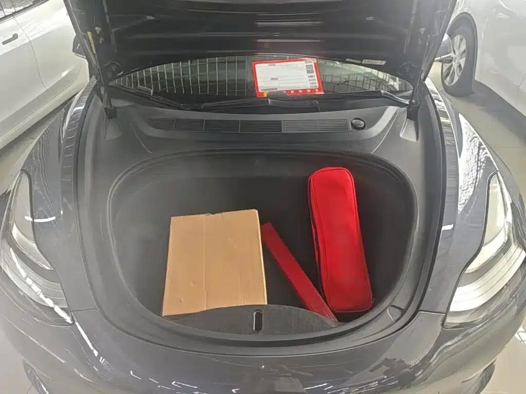 Imported 2019 Model 3 Long Range All-Wheel Drive — миниатюра 20