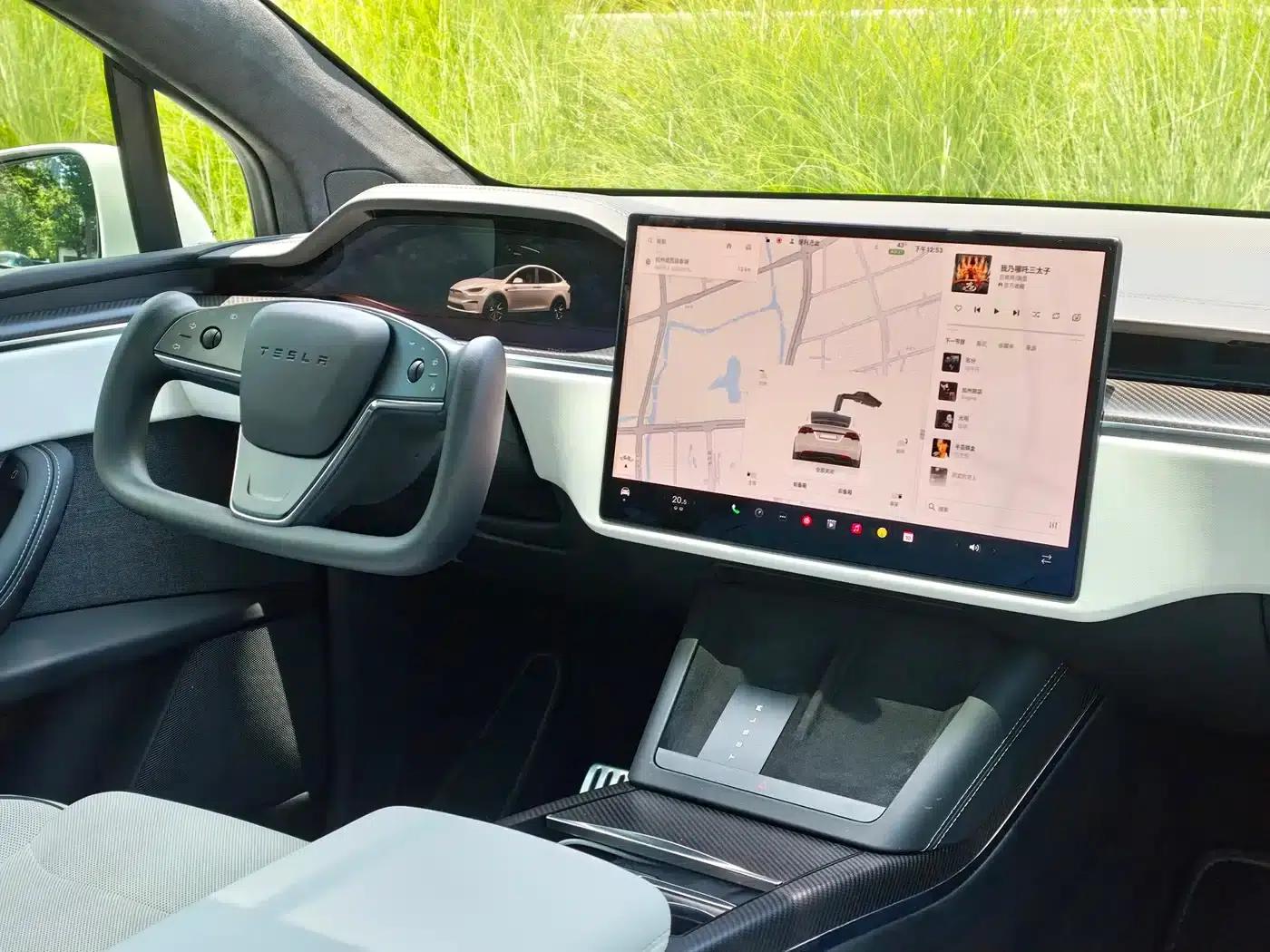 2023 Model X Tri-Motor All-Wheel Drive Plaid Edition — миниатюра 5