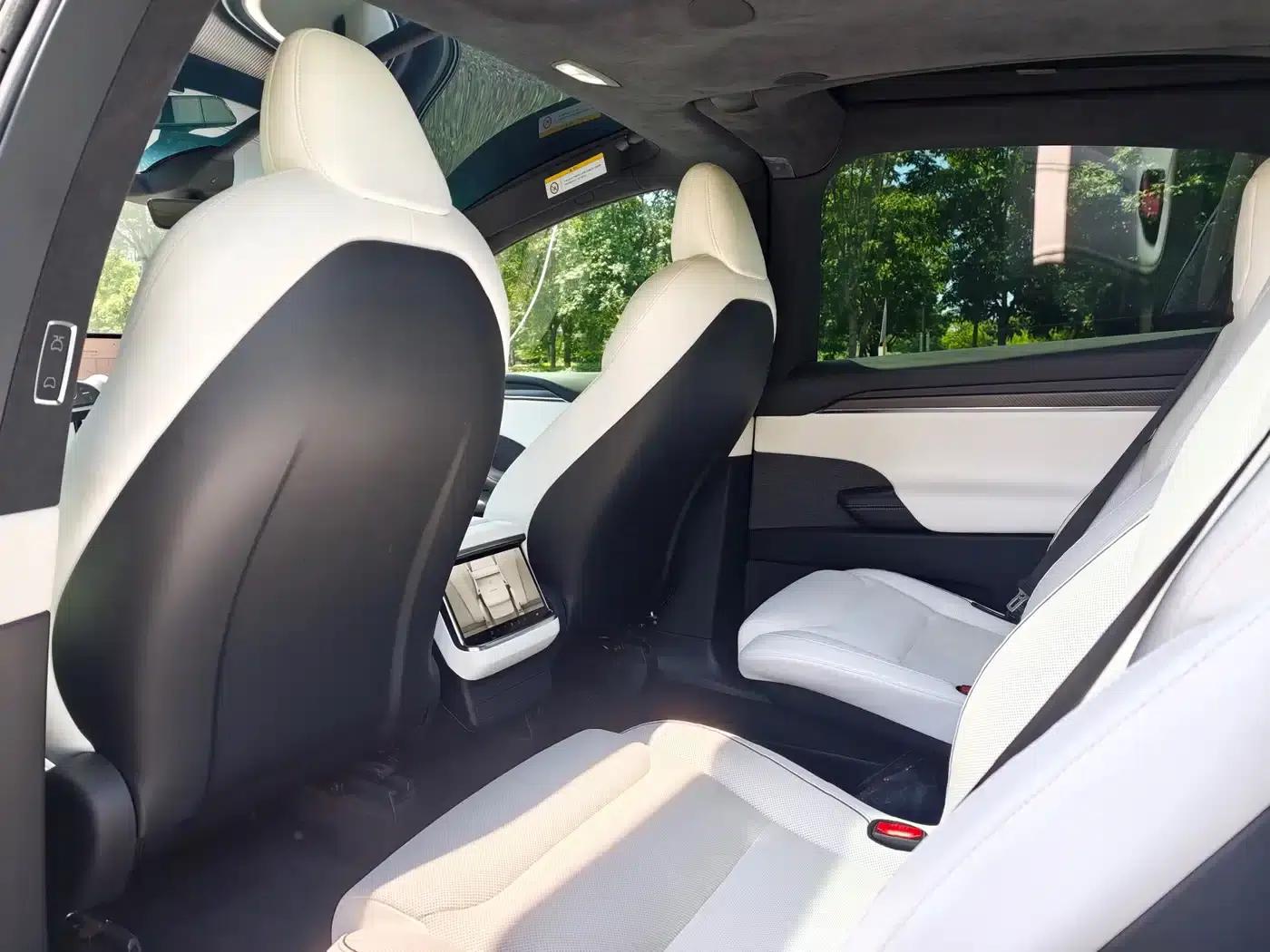 2023 Model X Tri-Motor All-Wheel Drive Plaid Edition — миниатюра 8