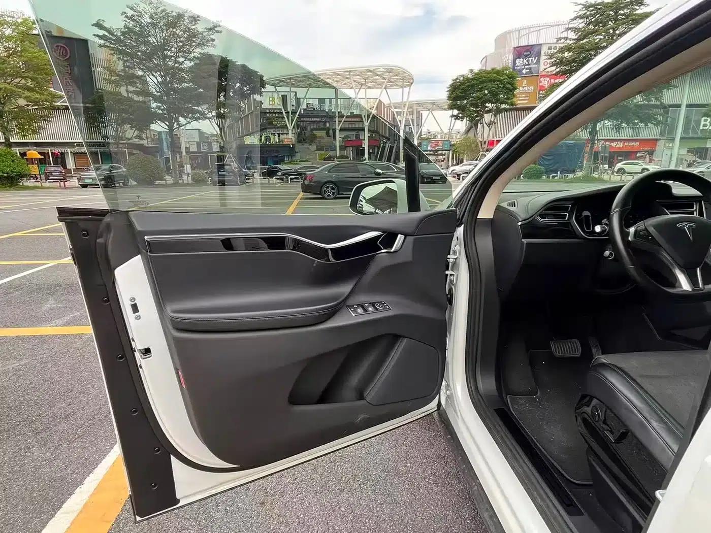 2016 Model X 90D — миниатюра 20