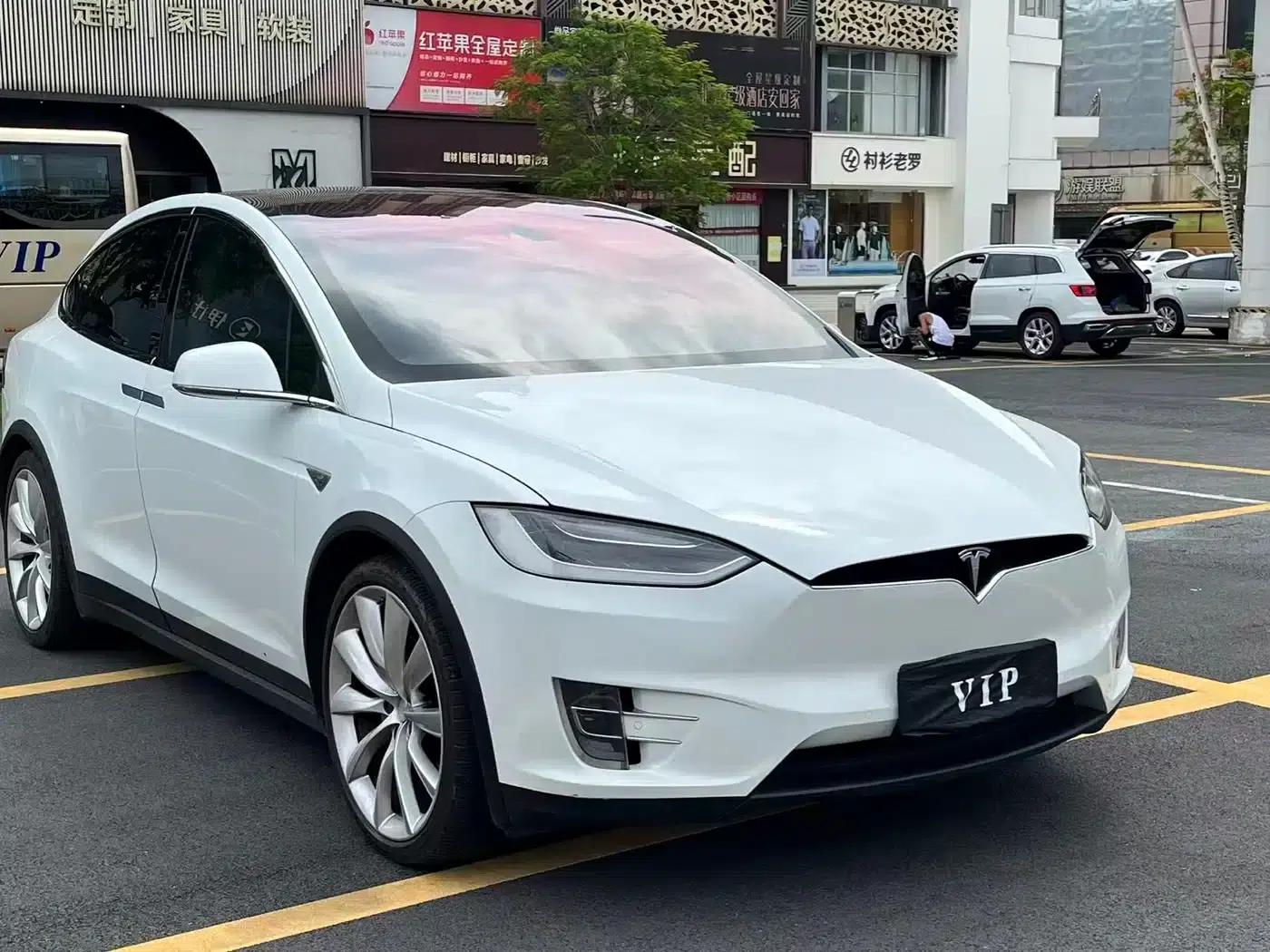 2016 Model X 90D — миниатюра 3