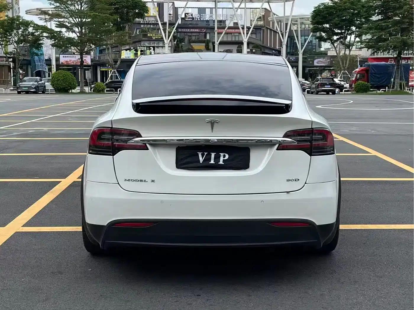 2016 Model X 90D — миниатюра 6