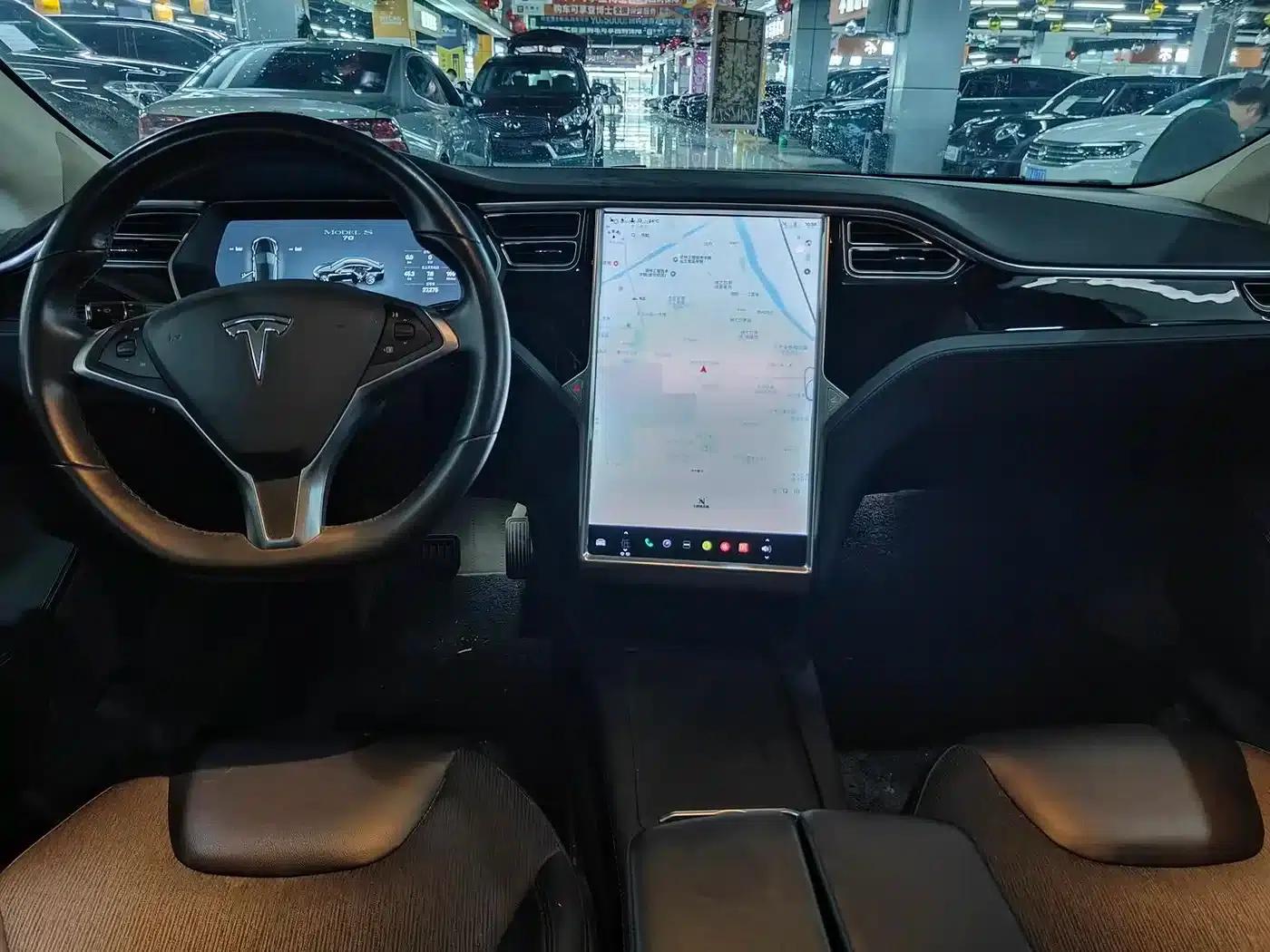 2016 Model S 70 — миниатюра 4