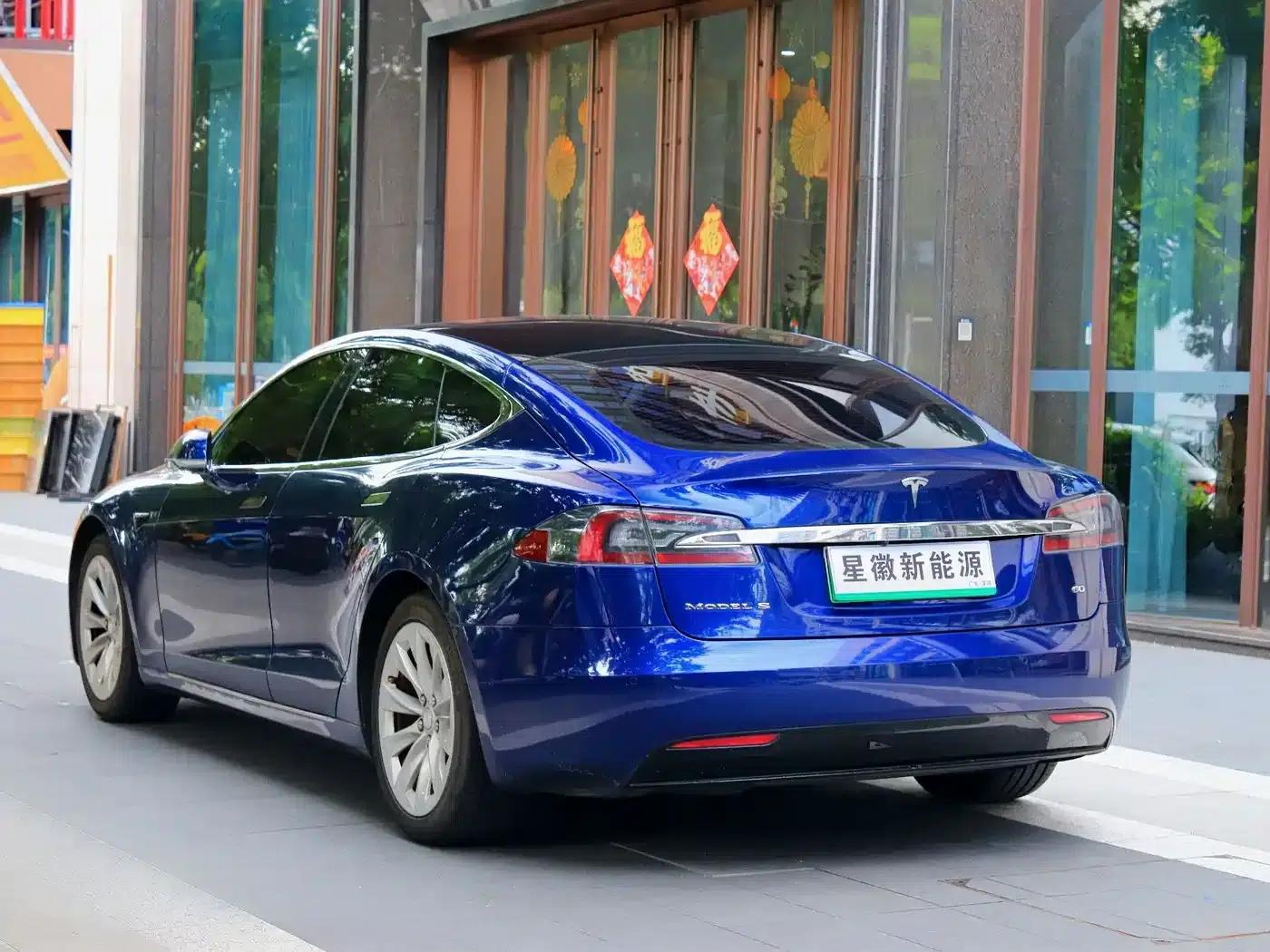 2017 Model S 75 — миниатюра 19
