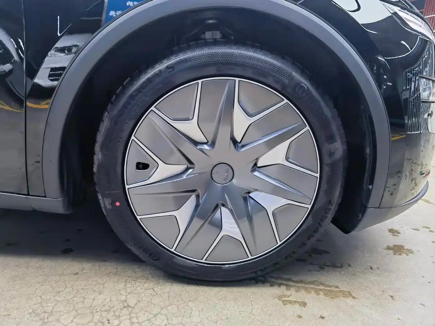 Model Y L 2025 Long Range All-Wheel Drive — миниатюра 20