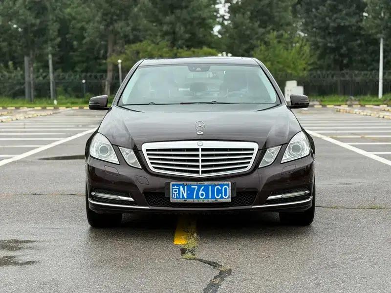 2012 Mercedes-Benz E-Class E 200 L CGI Elegance — миниатюра 2