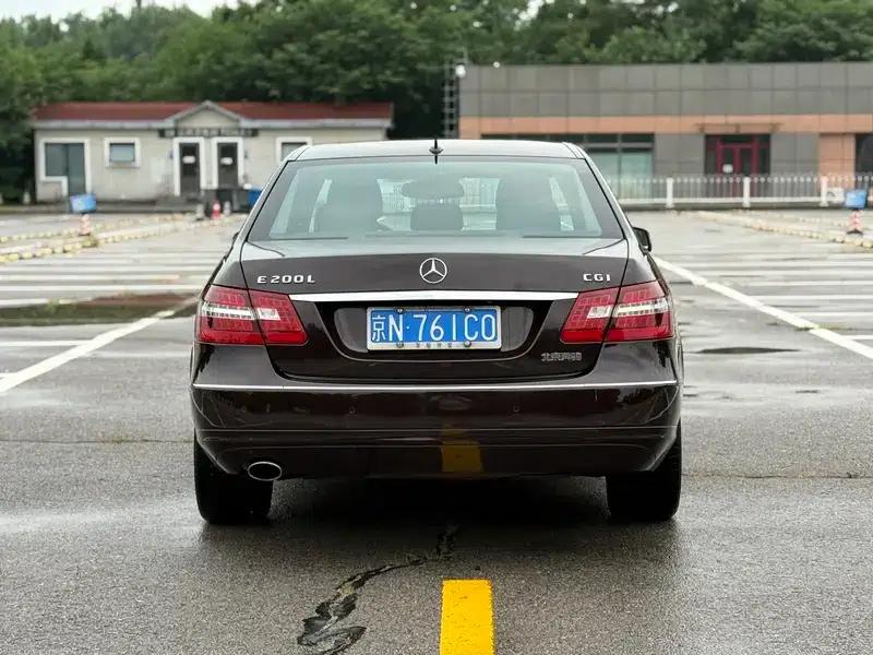 2012 Mercedes-Benz E-Class E 200 L CGI Elegance — миниатюра 5