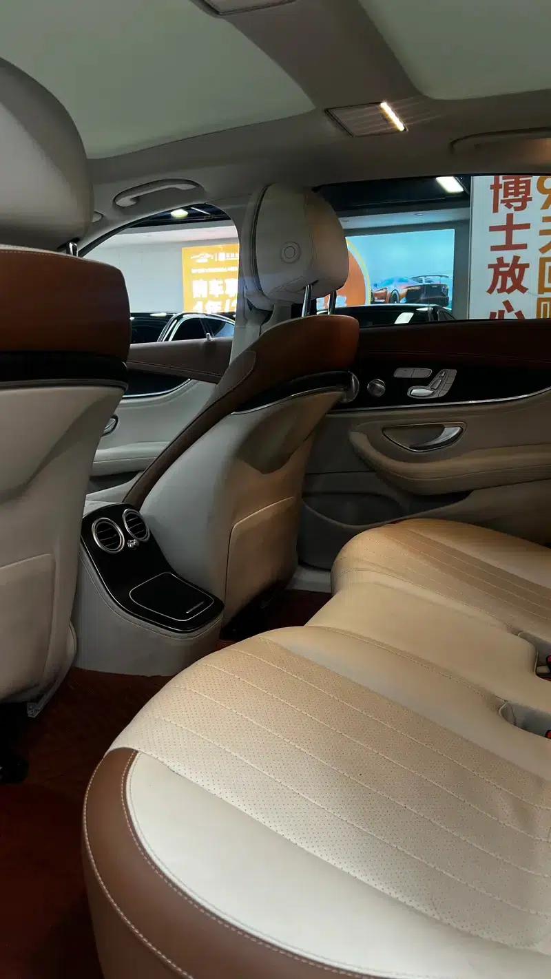2023 Mercedes-Benz E-Class E 300 L Luxury Sedan — миниатюра 4