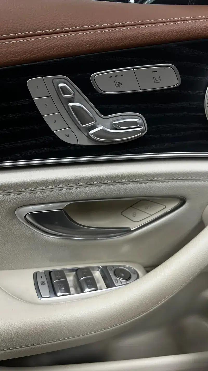 2023 Mercedes-Benz E-Class E 300 L Luxury Sedan — миниатюра 7