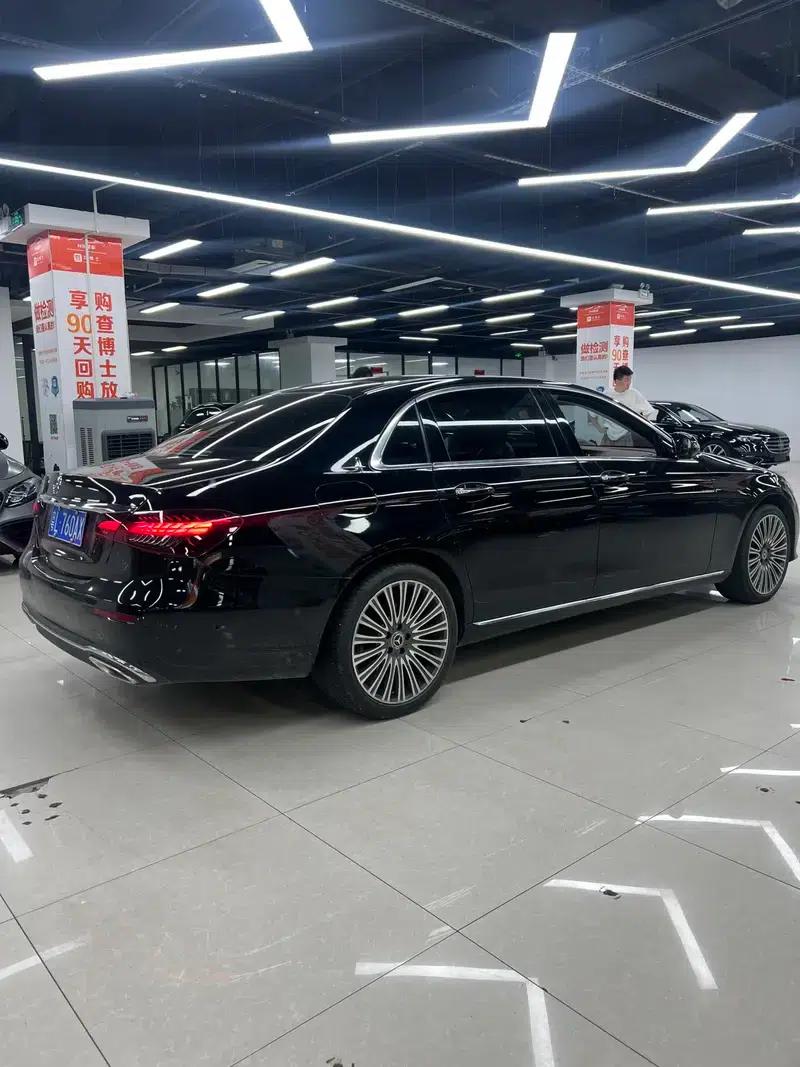 2023 Mercedes-Benz E-Class E 300 L Luxury Sedan — миниатюра 8