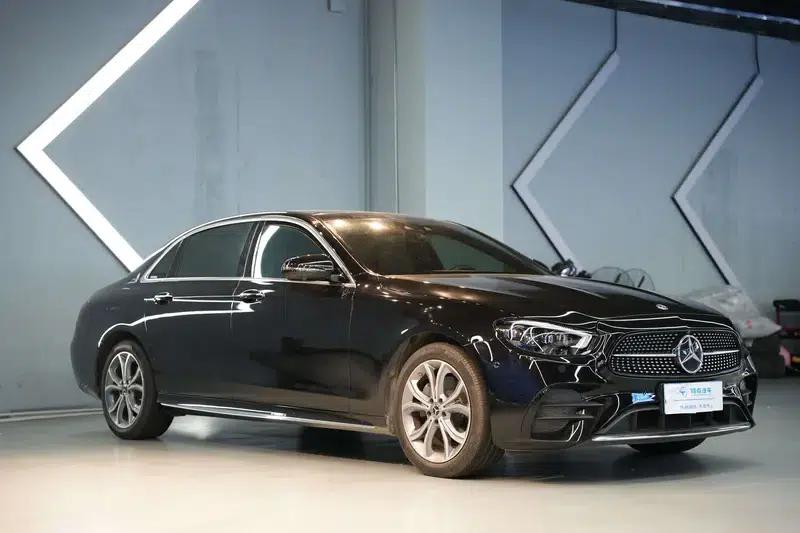 Mercedes-Benz E-Class 2021 Facelift E 300 L Premium Sport Sedan — миниатюра 3