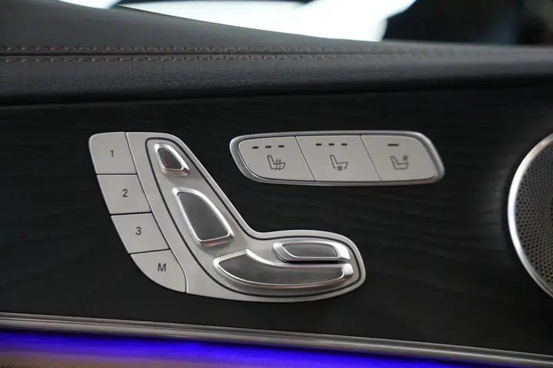 Mercedes-Benz E-Class 2021 Facelift E 300 L Premium Sport Sedan — миниатюра 23