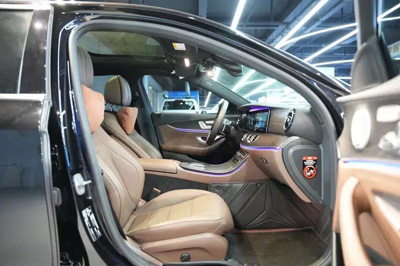 Mercedes-Benz E-Class 2021 Facelift E 300 L Premium Sport Sedan — миниатюра 24