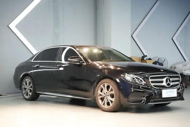 Mercedes-Benz E-Class 2020 Facelift E 300 L Sport Style — миниатюра 3