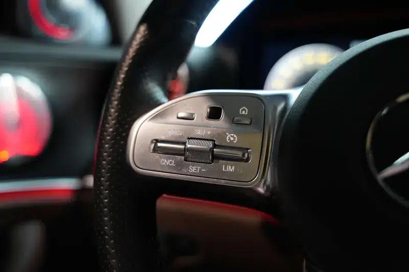 Mercedes-Benz E-Class 2020 Facelift E 300 L Sport Style — миниатюра 23