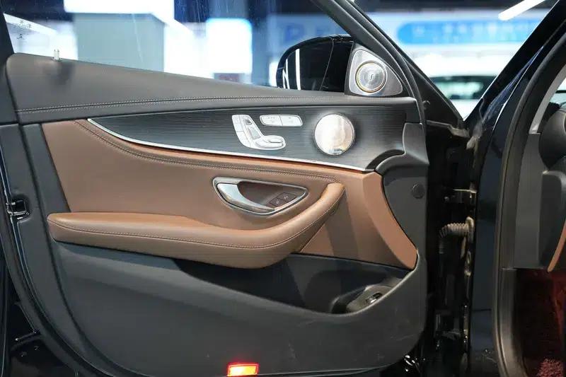 Mercedes-Benz E-Class 2020 Facelift E 300 L Sport Style — миниатюра 29