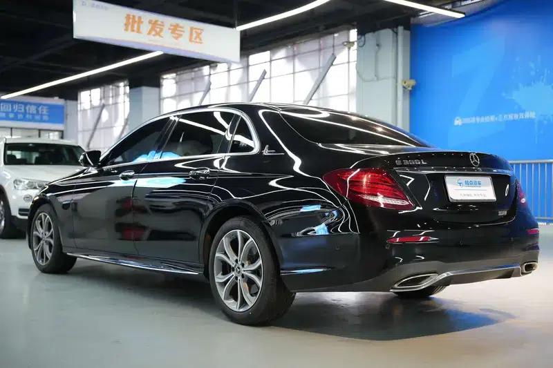 Mercedes-Benz E-Class 2020 Facelift E 300 L Sport Style — миниатюра 4