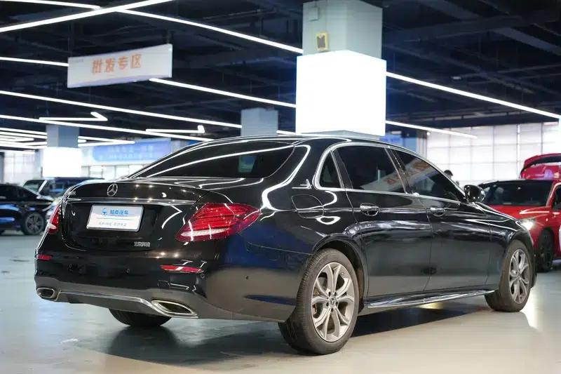 Mercedes-Benz E-Class 2020 Facelift E 300 L Sport Style — миниатюра 6