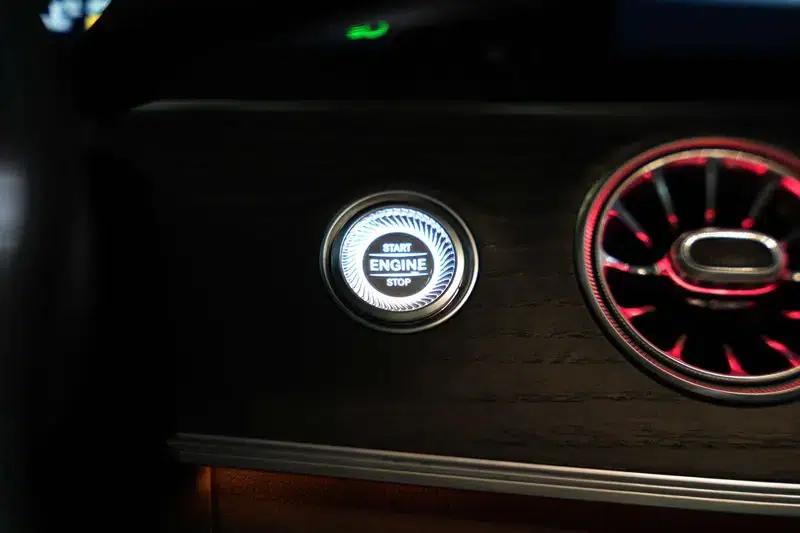 Mercedes-Benz E-Class 2020 Facelift E 300 L Sport Style — миниатюра 9