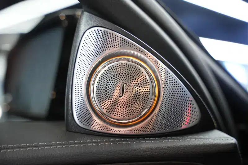 Mercedes-Benz E-Class 2020 Facelift E 300 L Sport Style — миниатюра 10