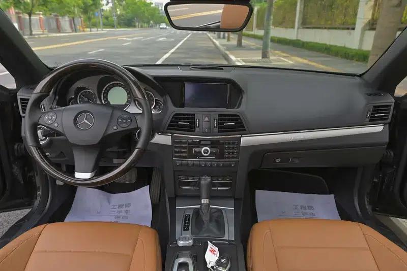 Mercedes-Benz E-Class (Imported) 2010 E 350 Convertible — миниатюра 28