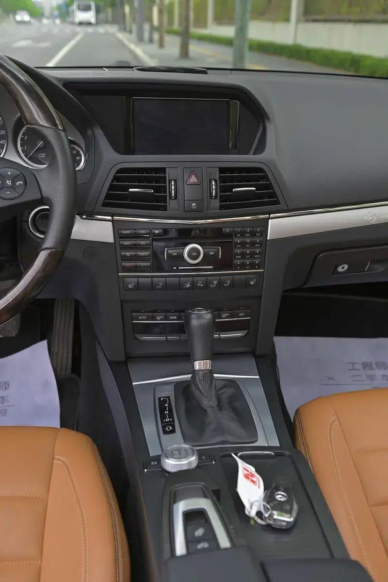 Mercedes-Benz E-Class (Imported) 2010 E 350 Convertible — миниатюра 33