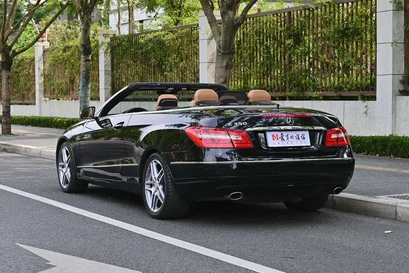 Mercedes-Benz E-Class (Imported) 2010 E 350 Convertible — миниатюра 5