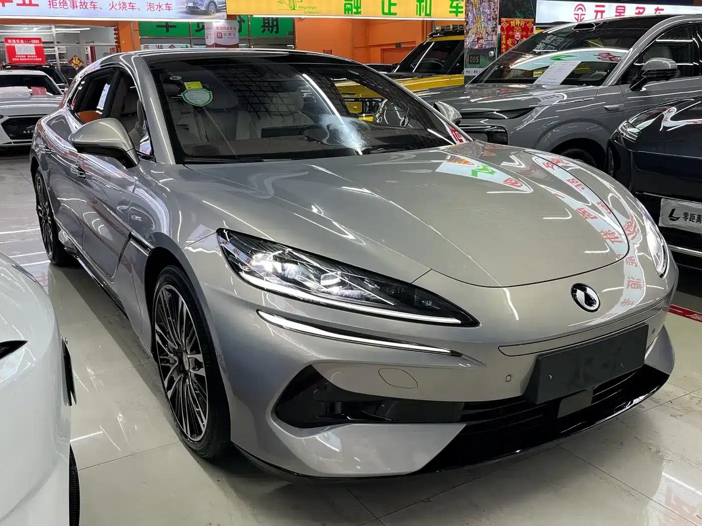 Denza Z9 GT 2024 1100 AWD Ultra Edition — миниатюра 3