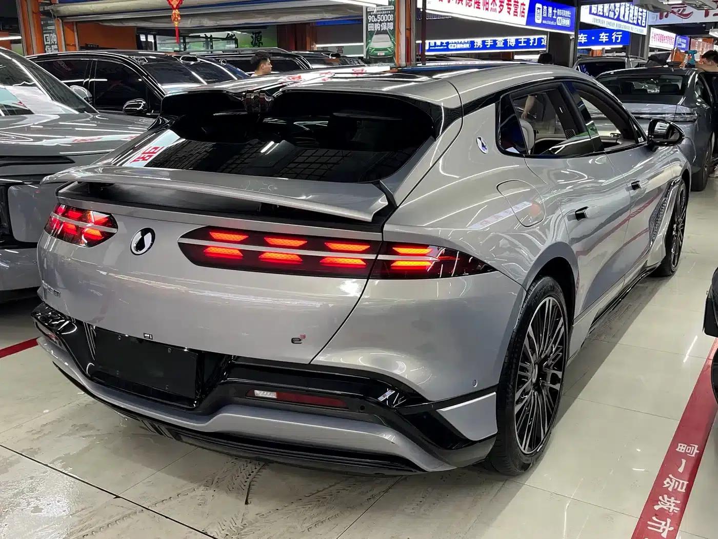 Denza Z9 GT 2024 1100 AWD Ultra Edition — миниатюра 6