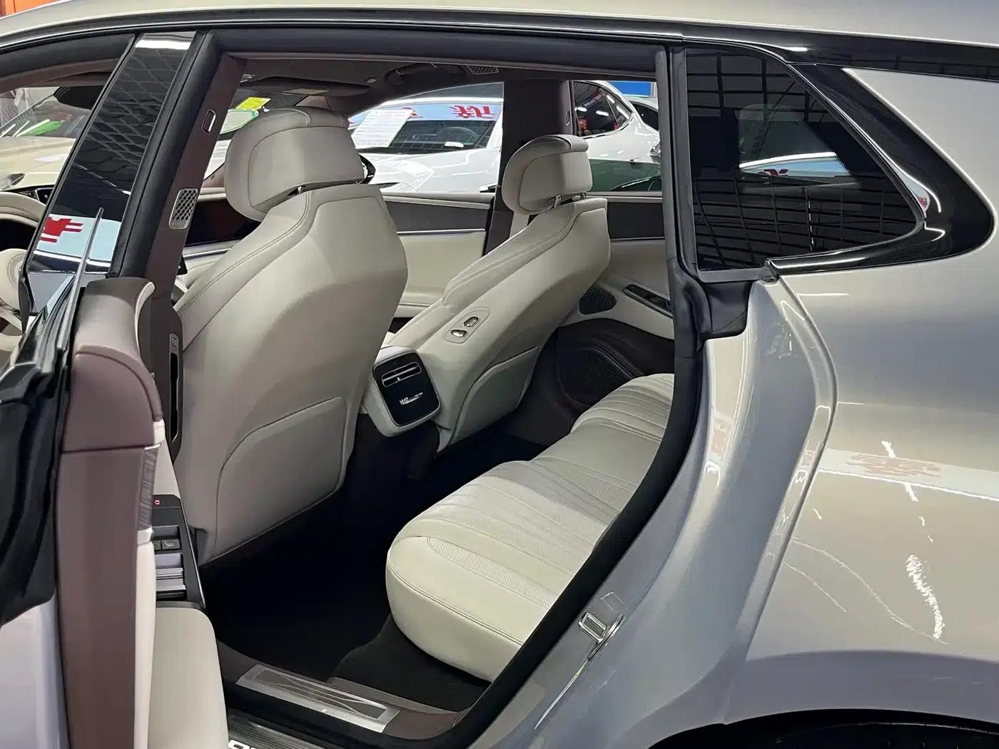 Denza Z9 GT 2024 1100 AWD Ultra Edition — миниатюра 8