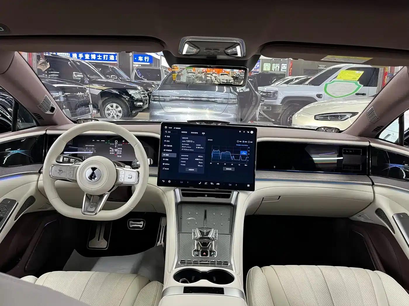Denza Z9 GT 2024 1100 AWD Ultra Edition — миниатюра 9