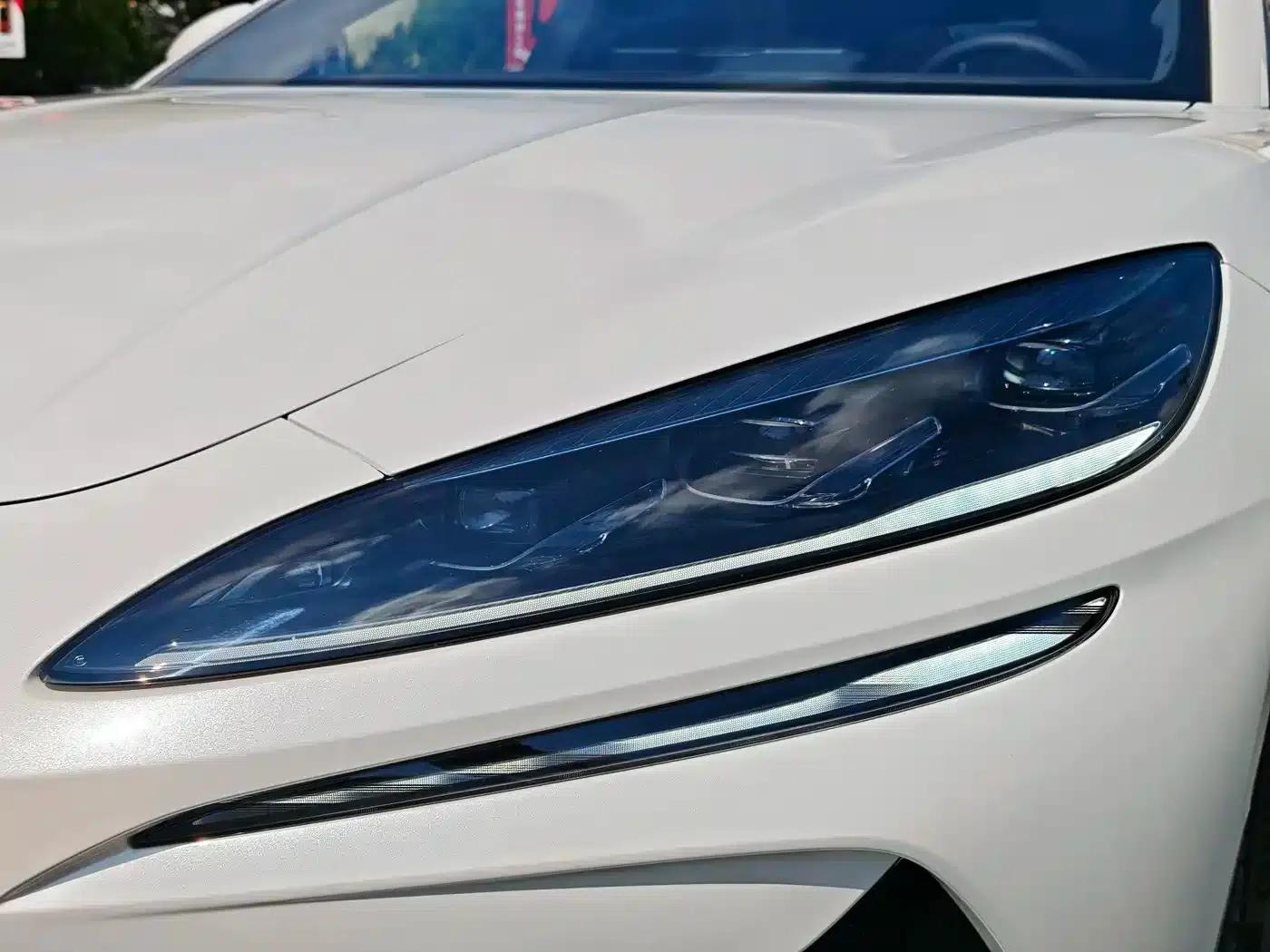 Denza Z9 GT 2024 1100 AWD Ultra Edition — миниатюра 13