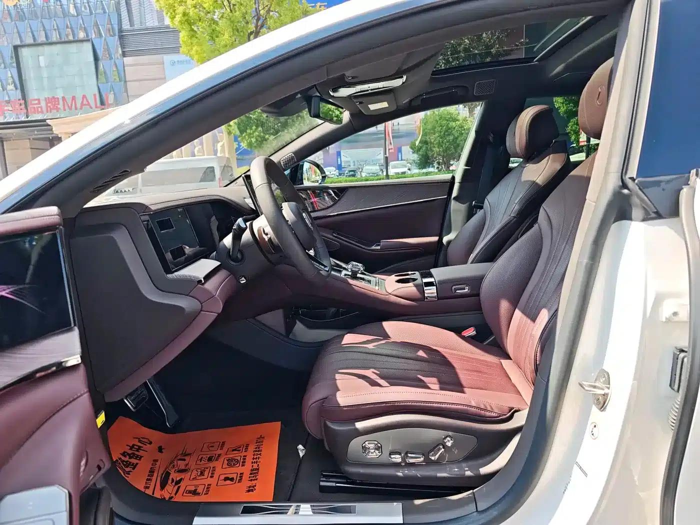 Denza Z9 GT 2024 1100 AWD Ultra Edition — миниатюра 14
