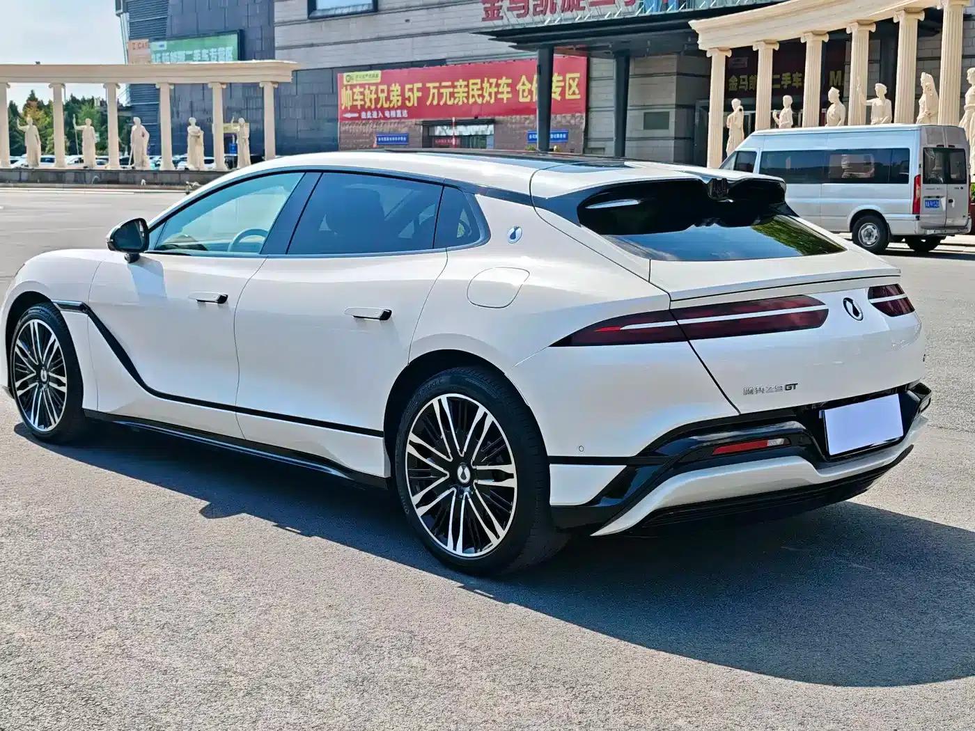 Denza Z9 GT 2024 1100 AWD Ultra Edition — миниатюра 7