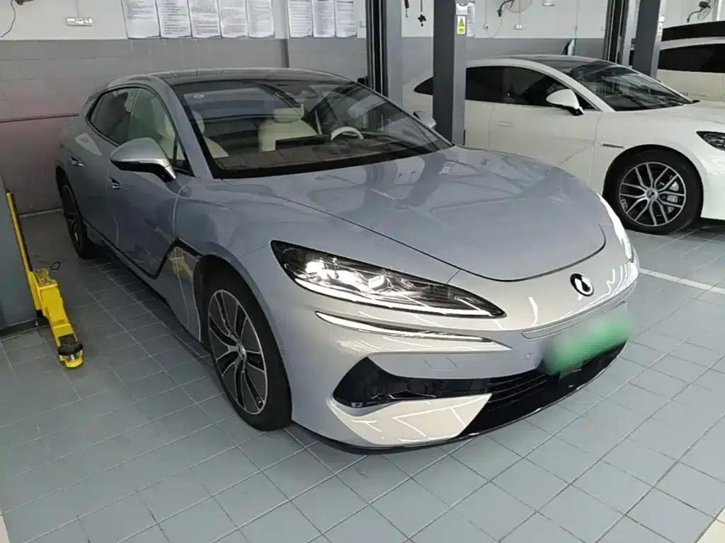 Denza Z9 GT 2024 1100 AWD Max Edition — миниатюра 4