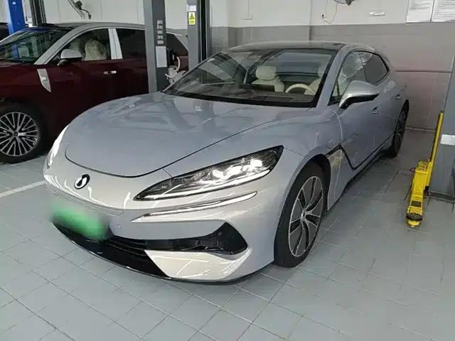 Denza Z9 GT 2024 1100 AWD Max Edition