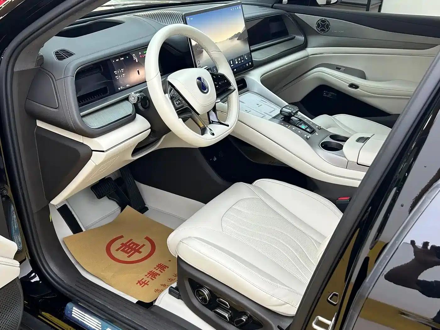 Denza N7 2024 630 AWD Intelligent Driving Max Edition — миниатюра 3
