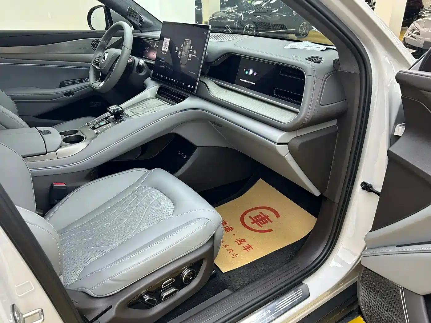 Denza N7 2024 702 Smart Driving Pro Edition — миниатюра 5