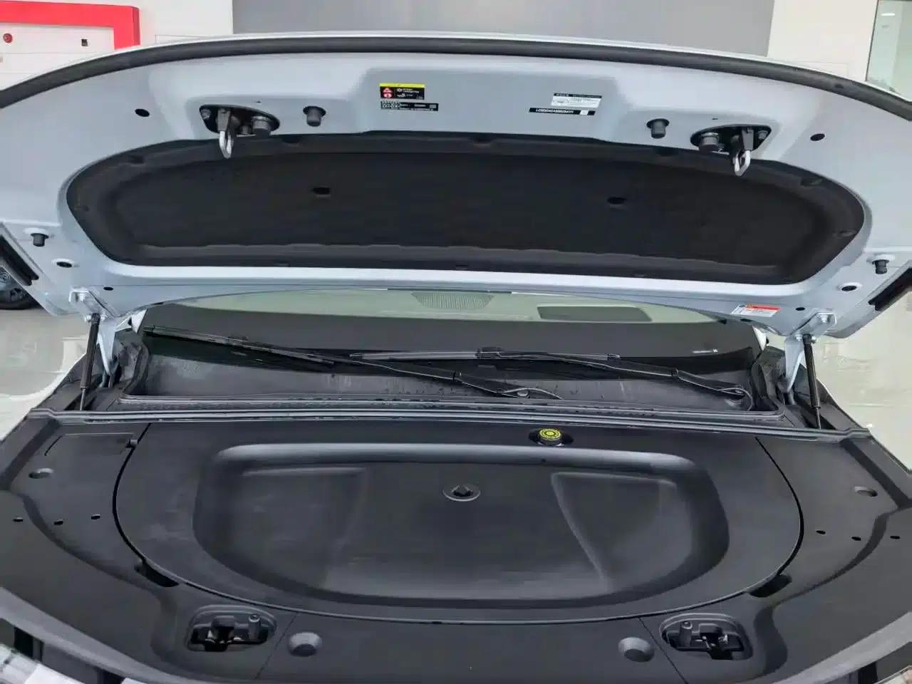 Denza N8L 2025 Flagship Edition — миниатюра 4