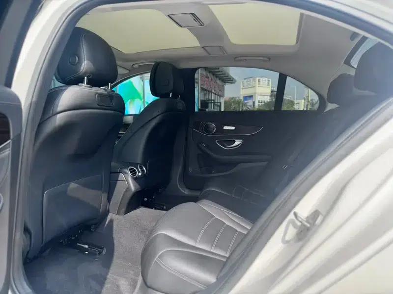 Mercedes-Benz C-Class 2015 Facelift C 200 L — миниатюра 11