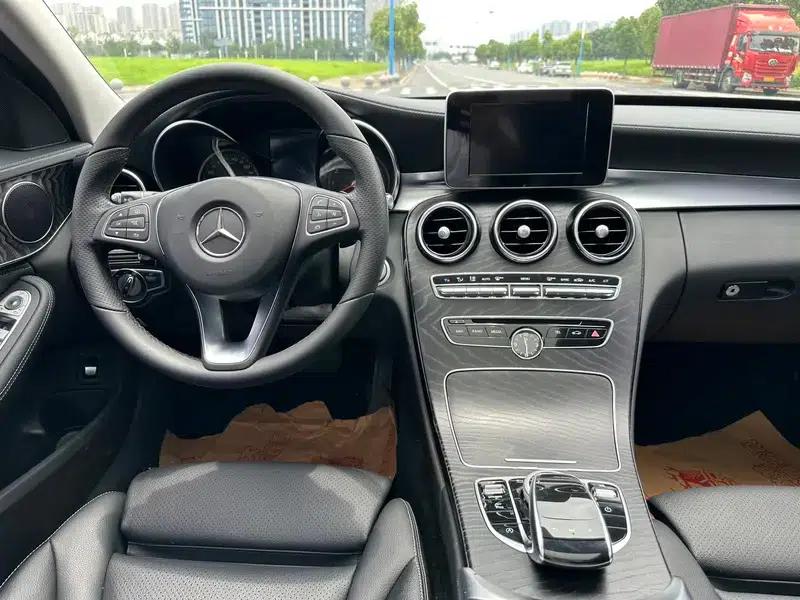 Mercedes-Benz C-Class 2017 Facelift C 200 L Sport Edition — миниатюра 18