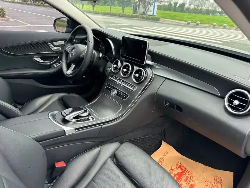 Mercedes-Benz C-Class 2017 Facelift C 200 L Sport Edition — миниатюра 19